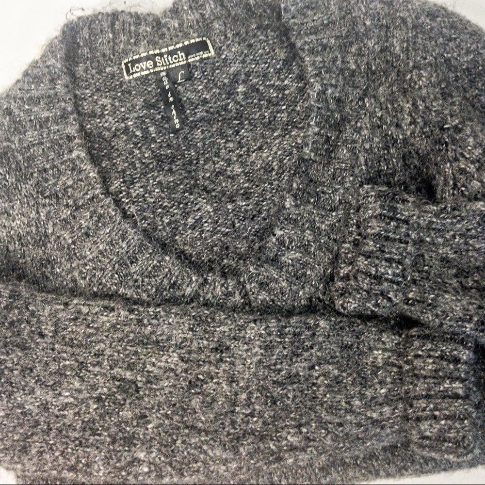Love Stitch So Soft Salt & Pepper Sweater Sz L